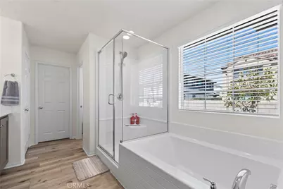 16986 Red Tail Lane, Fontana, CA 92336 - Photo 26