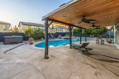 1527 Fairwood Way, Upland, CA 91786 - Photo 22