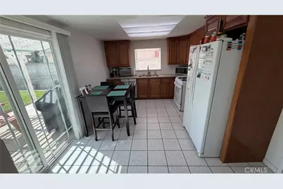 14325 Shadow Drive, Fontana, CA 92337 - Photo 12