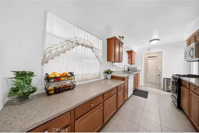 298 Terry Lane, Hemet, CA 92544 - Photo 8