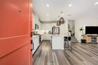 3880 S Oasis Paseo #21, Ontario, CA 91761 - Photo 4