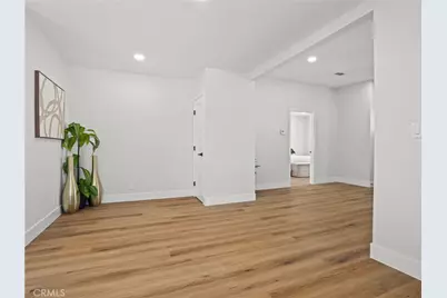 742 W 104th, Los Angeles, CA 90044 - Photo 22