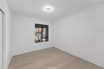 13423 Palm, Oak Hills, CA 92344 - Photo 24