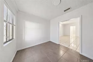 9614 Graham Ave, Los Angeles, CA 90002 - Photo 18
