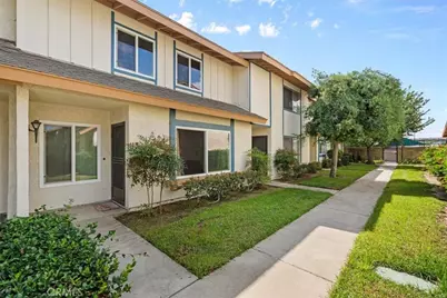 5950 Imperial Highway #48, South Gate, CA 90280 - Photo 4