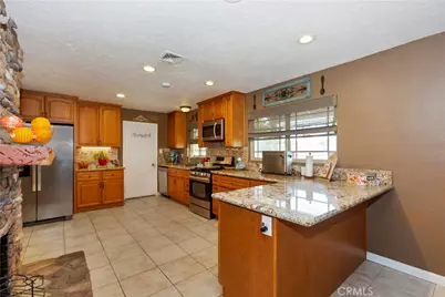 8829 California, Riverside, CA 92503 - Photo 6
