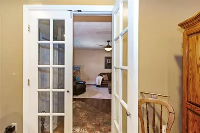 8829 California, Riverside, CA 92503 - Photo 18
