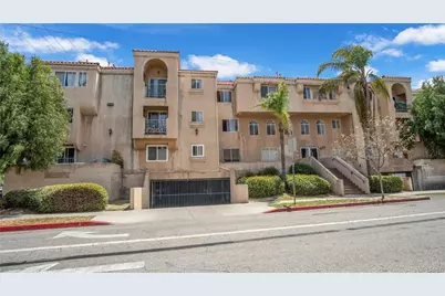 6100 Rugby Avenue #113, Huntington Park, CA 90255 - Photo 1