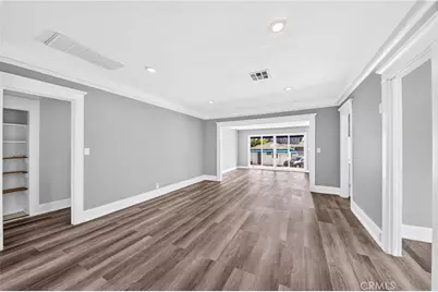 184 S Harvard Boulevard, Los Angeles, CA 90004 - Photo 8