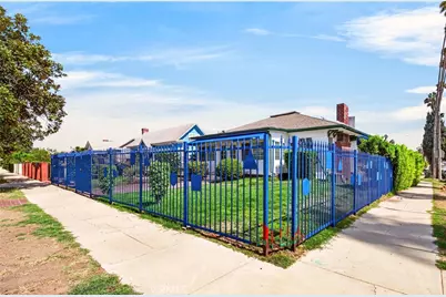 184 S Harvard Boulevard, Los Angeles, CA 90004 - Photo 42