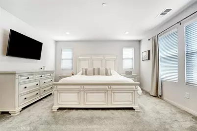 11809 Vienna, Los Angeles, CA 90047 - Photo 12