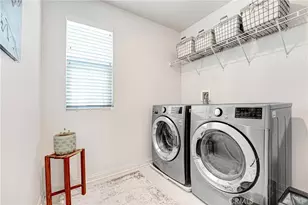 11809 Vienna Ln, Los Angeles, CA 90047 - Photo 16