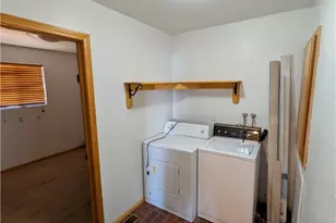 31487 Old City Creek, Running Springs, CA 92382 - Photo 30