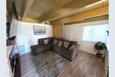 738 W Victoria Court, Lake Arrowhead, CA 92352 - Photo 12