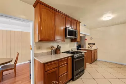 829 W Berkeley Court, Ontario, CA 91762 - Photo 12
