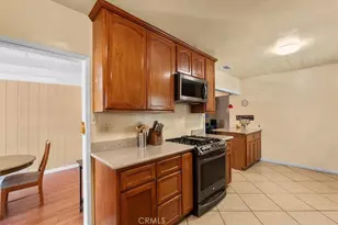 829 W Berkeley Ct, Ontario, CA 91762 - Photo 12