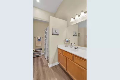 13032 Rainwood Court, Victorville, CA 92395 - Photo 22