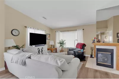 13032 Rainwood Court, Victorville, CA 92395 - Photo 4