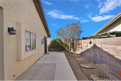 13032 Rainwood Court, Victorville, CA 92395 - Photo 30