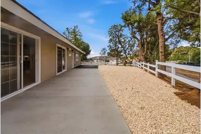 7831 Live Oak Drive, Rubidoux, CA 92509 - Photo 48