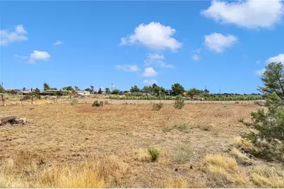 10124 Sunset, Victorville, CA 92392 - Photo 20