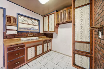 230 W Philadelphia, Ontario, CA 91762 - Photo 26