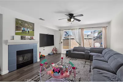 17040 Red Cedar Court, Fontana, CA 92337 - Photo 10