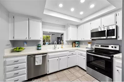 573 Wayland Court, Claremont, CA 91711 - Photo 12