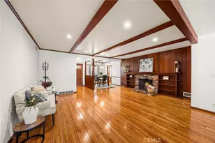 8847 White Oak Ave, Sherwood Forest, CA 91325 - Photo 12