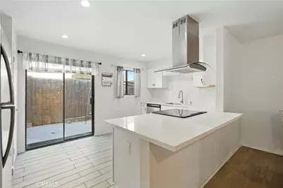 14937 Sherman Way #7, Van Nuys, CA 91405 - Photo 12