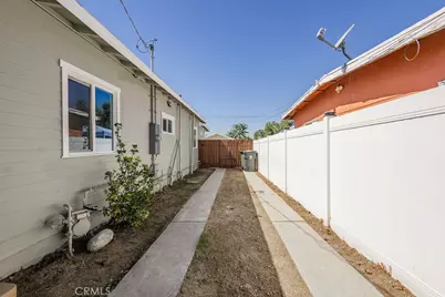 1135 Columbia Street, Redlands, CA 92374 - Photo 6