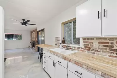 24868 Edelweiss Drive, Crestline, CA 92325 - Photo 14
