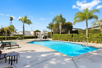 8250 Lankershim Boulevard #80, North Hollywood, CA 91605 - Photo 26