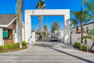 8250 Lankershim Blvd, North Hollywood, CA 91605 - Photo 24