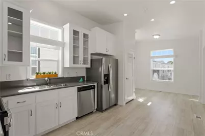 8250 Lankershim Boulevard #80, North Hollywood, CA 91605 - Photo 8