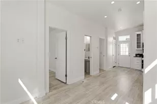 8250 Lankershim Blvd, North Hollywood, CA 91605 - Photo 10