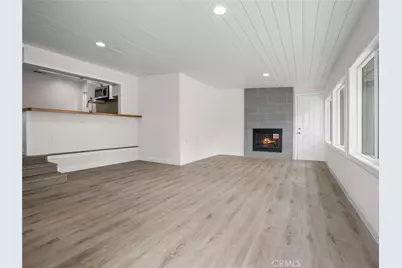 2422 N Forest, Santa Ana, CA 92706 - Photo 28