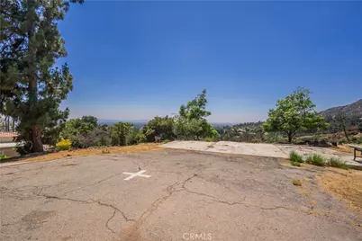 947 N Glendora Avenue, Glendora, CA 91741 - Photo 22
