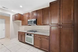 30505 Canyon Hills, Lake Elsinore, CA 92532 - Photo 32