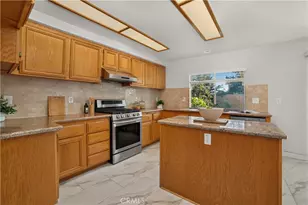 580 E Hazeltine, Ontario, CA 91761 - Photo 16