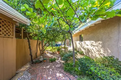 14719 Boyle, Fontana, CA 92337 - Photo 38