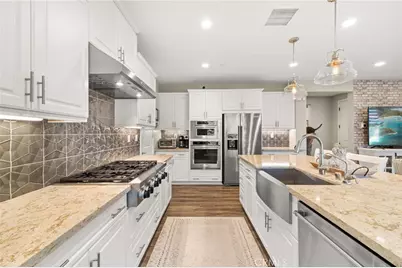 10832 Flora, Cypress, CA 90720 - Photo 10