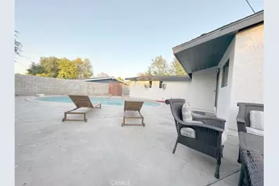 8845 Mentone, Riverside, CA 92503 - Photo 2