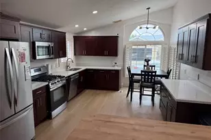 140 W Pioneer Ave, Redlands, CA 92374 - Photo 8