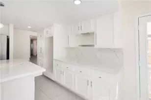 39865 Sweetwater Dr, Palm Desert, CA 92211 - Photo 10