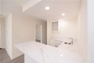 39865 Sweetwater Dr, Palm Desert, CA 92211 - Photo 8