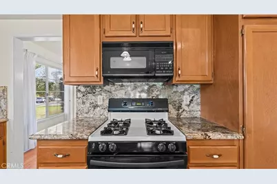 1519 Mansfield Court, Upland, CA 91784 - Photo 18