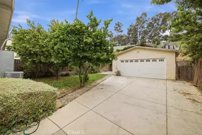 156 E 49th, Long Beach, CA 90805 - Photo 16
