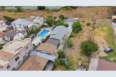 156 E 49th, Long Beach, CA 90805 - Photo 22