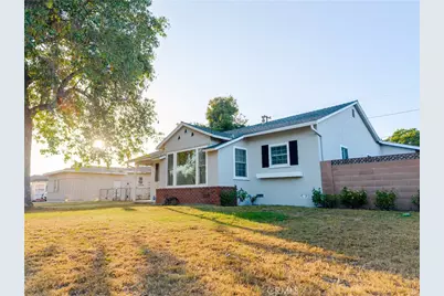 2129 W Cerritos, Anaheim, CA 92804 - Photo 2